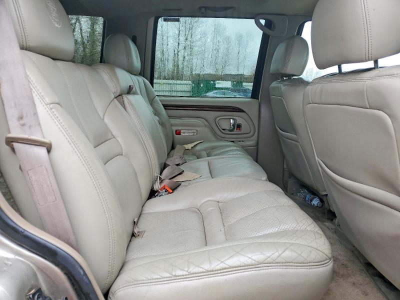 46229496 :رقم المزاد ، 1GYEK13R6XR410382 vin ، 1999 Cadillac Escalade مزاد بيع