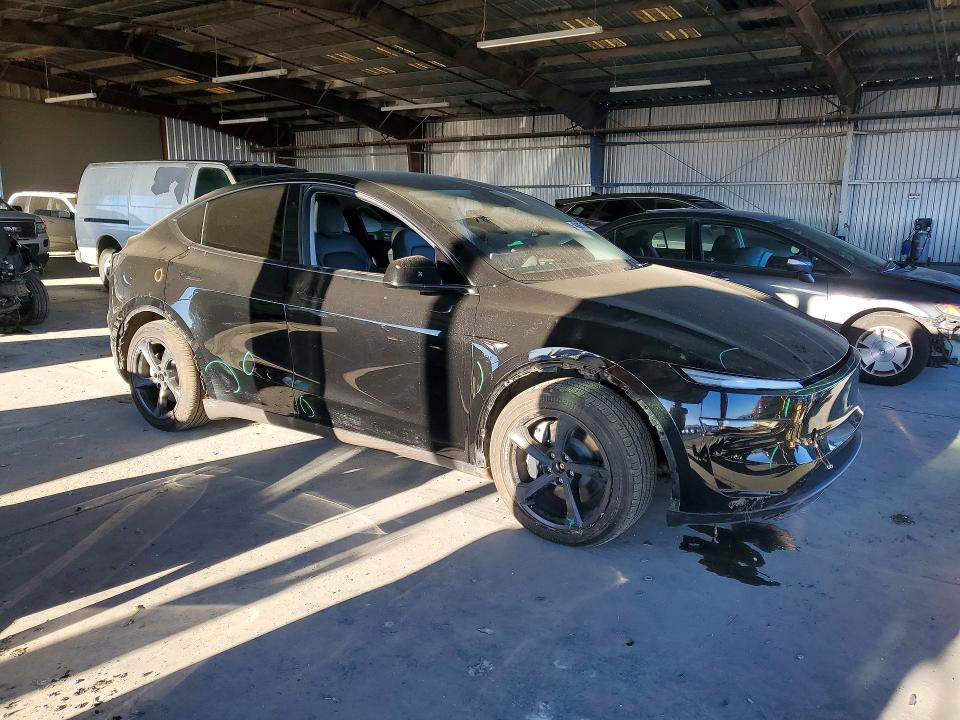 2026 Tesla Model Y მანქანა იყიდება აუქციონზე, vin: 7SAYGDEE0TF358105, აუქციონის ნომერი: 46286716