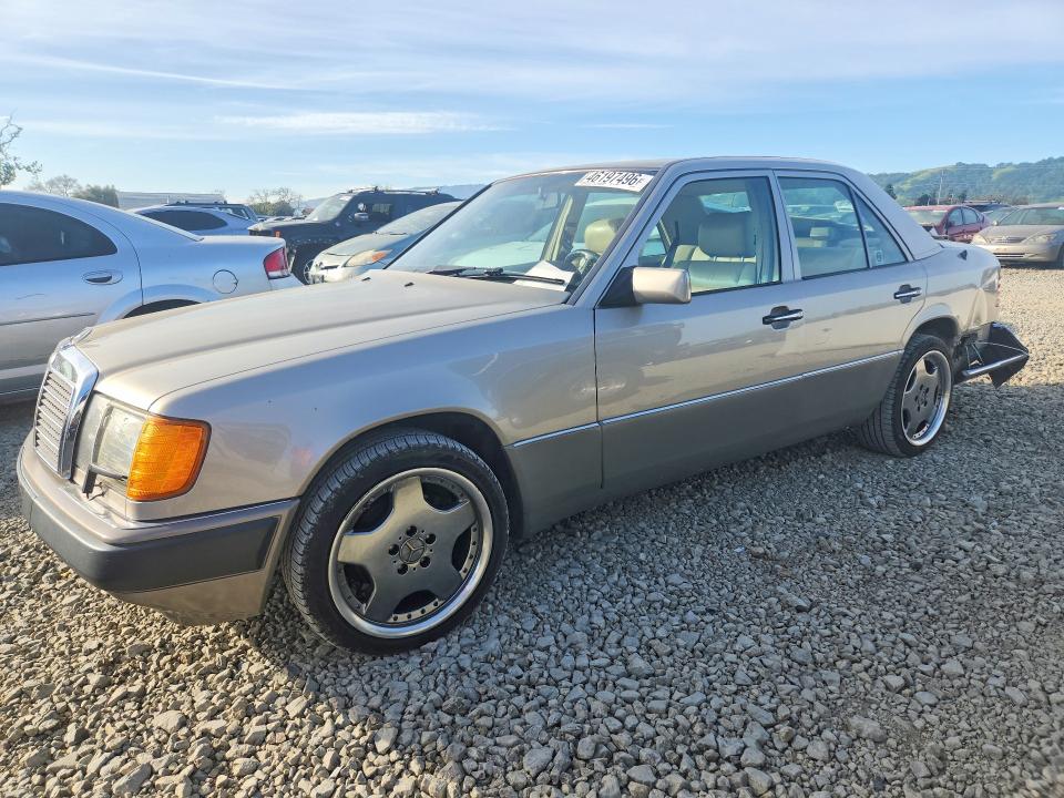 Продаж на аукціоні авто 1992 Mercedes Benz 300, vin: WDBEA30E2NB675892, номер лоту: 46197496