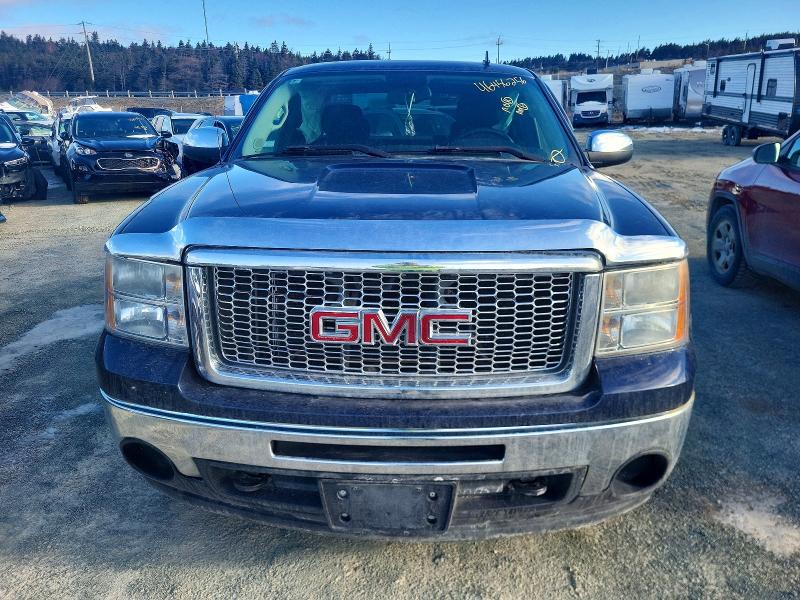 46456256 :رقم المزاد ، 1GTR2VEA9BZ296795 vin ، 2011 Gmc Sierra مزاد بيع