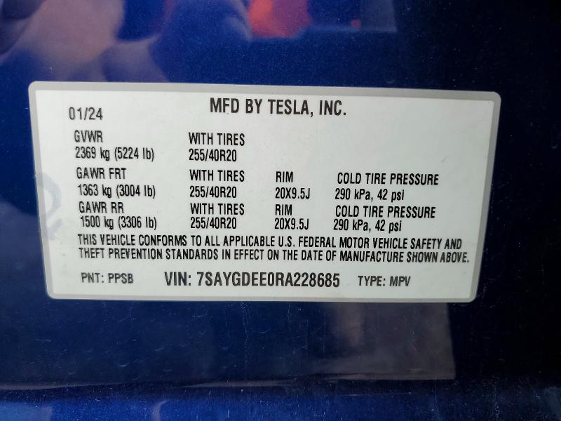 2024 Tesla Model Y მანქანა იყიდება აუქციონზე, vin: 7SAYGDEE0RA228685, აუქციონის ნომერი: 41639266