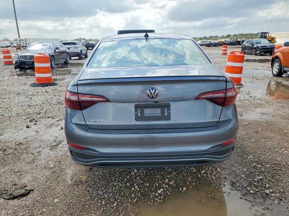 45515546 :رقم المزاد ، 3VWBM7BU9RM080962 vin ، 2024 Volkswagen Jetta مزاد بيع