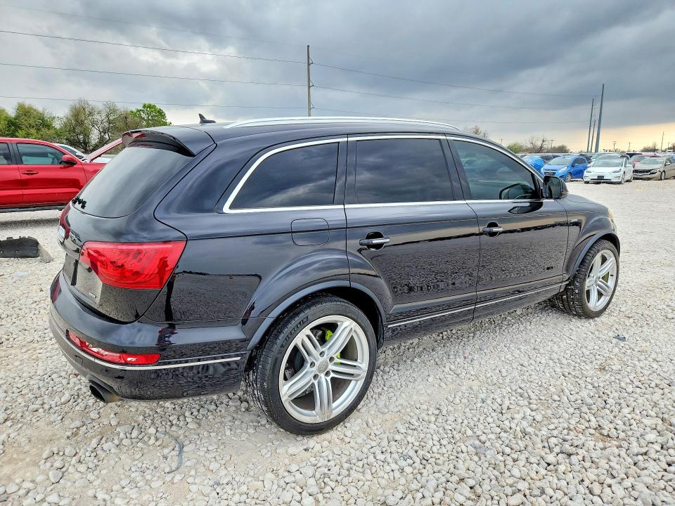 41833386 :رقم المزاد ، WA1LGAFE1FD031299 vin ، 2015 Audi Q7 مزاد بيع