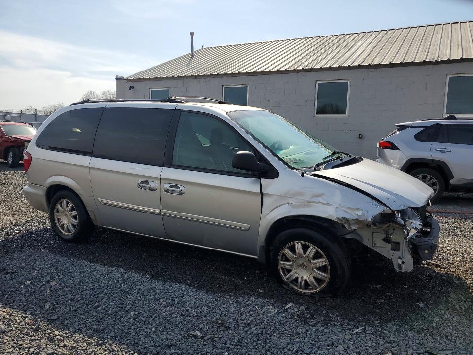 48107656 :رقم المزاد ، 2A8GP54L76R809112 vin ، 2006 Chrysler Town & Country مزاد بيع