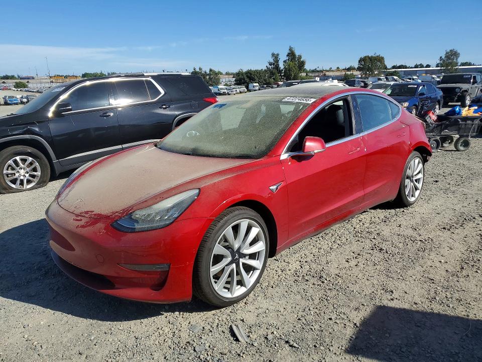Продаж на аукціоні авто 2018 Tesla Model 3, vin: 5YJ3E1EB8JF133283, номер лоту: 47224656