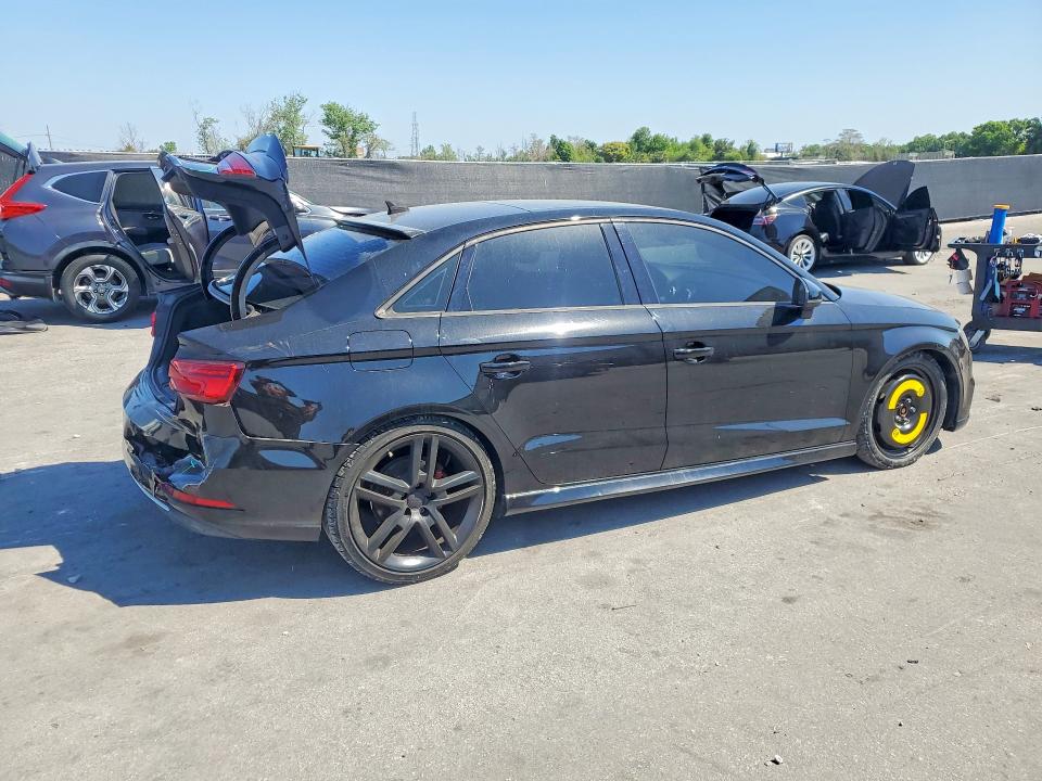 2017 Audi A3 მანქანა იყიდება აუქციონზე, vin: WAUAUGFF6H1029003, აუქციონის ნომერი: 46265766