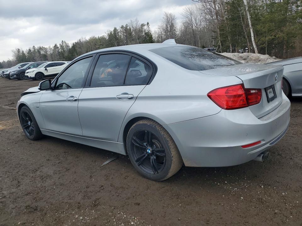 2012 Bmw 328 მანქანა იყიდება აუქციონზე, vin: WBA3A5C53CF259692, აუქციონის ნომერი: 45677876