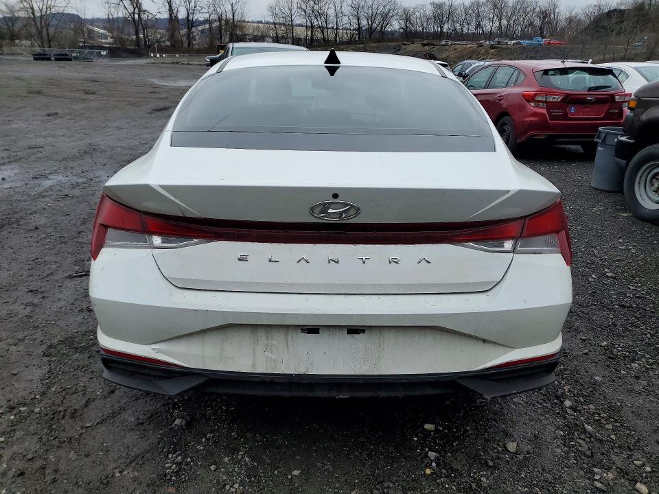 2022 Hyundai Elantra მანქანა იყიდება აუქციონზე, vin: 5NPLS4AG2NH080213, აუქციონის ნომერი: 47113316