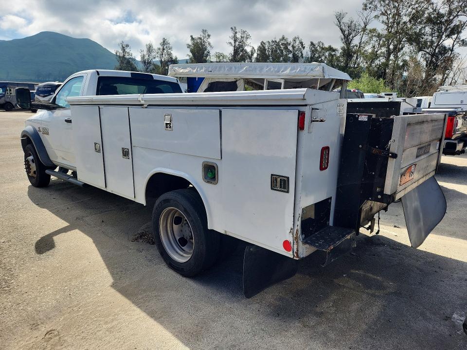 43383645 :رقم المزاد ، 3C7WRKBL6JG242925 vin ، 2018 Ram 4500 مزاد بيع