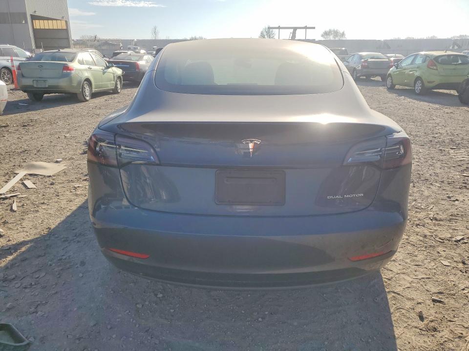 2022 Tesla Model 3 მანქანა იყიდება აუქციონზე, vin: 5YJ3E1EB5NF259042, აუქციონის ნომერი: 47369126