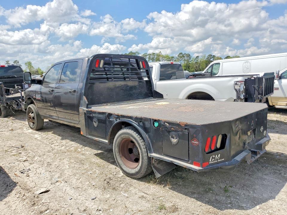46903386 :رقم المزاد ، 3C7WRTCL5HG692290 vin ، 2017 Ram 3500 مزاد بيع