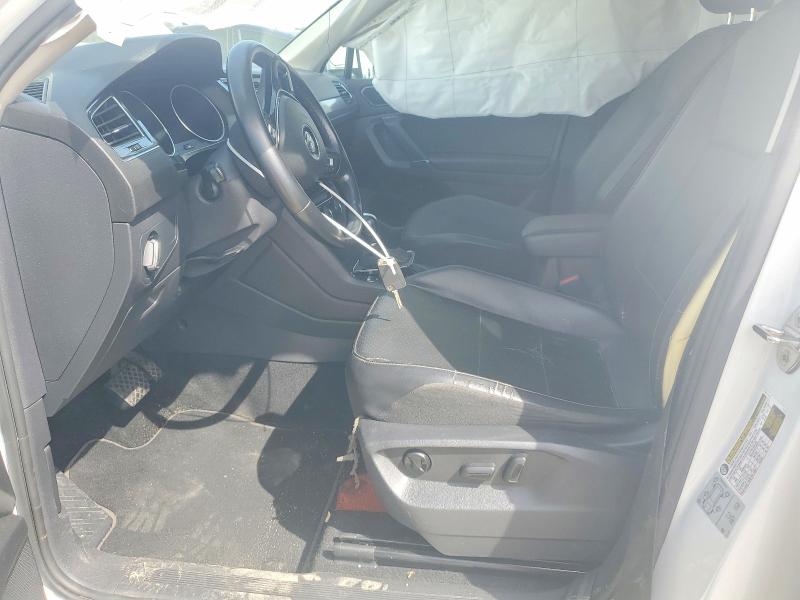 46657016 :رقم المزاد ، 3VV3B7AX0JM214675 vin ، 2018 Volkswagen Tiguan مزاد بيع
