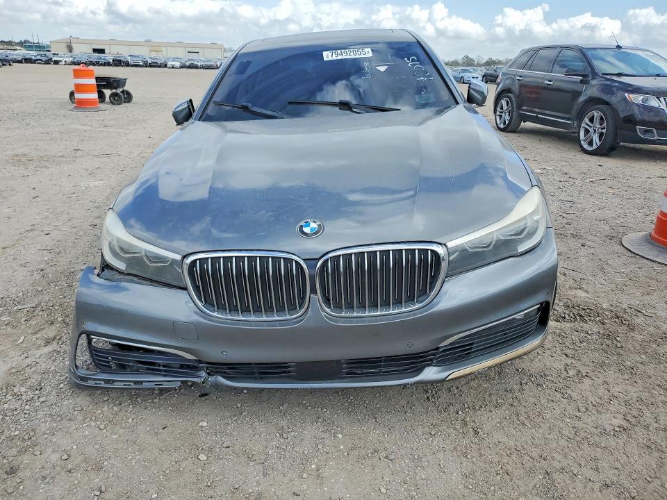 2017 Bmw 740 მანქანა იყიდება აუქციონზე, vin: WBA7E2C5XHG740075, აუქციონის ნომერი: 79492055