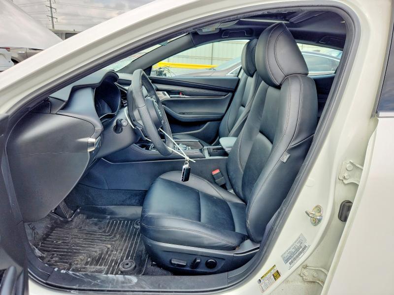 41605976 :رقم المزاد ، JM1BPBJY0N1510029 vin ، 2022 Mazda 3 مزاد بيع