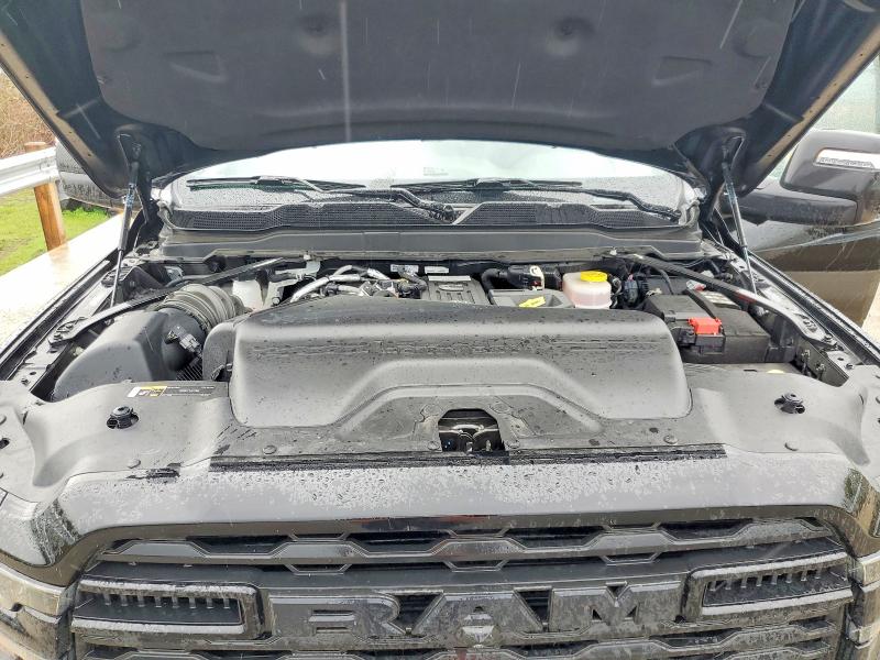 41864256 :رقم المزاد ، 3C63R3HL1SG534620 vin ، 2025 Ram 3500 مزاد بيع