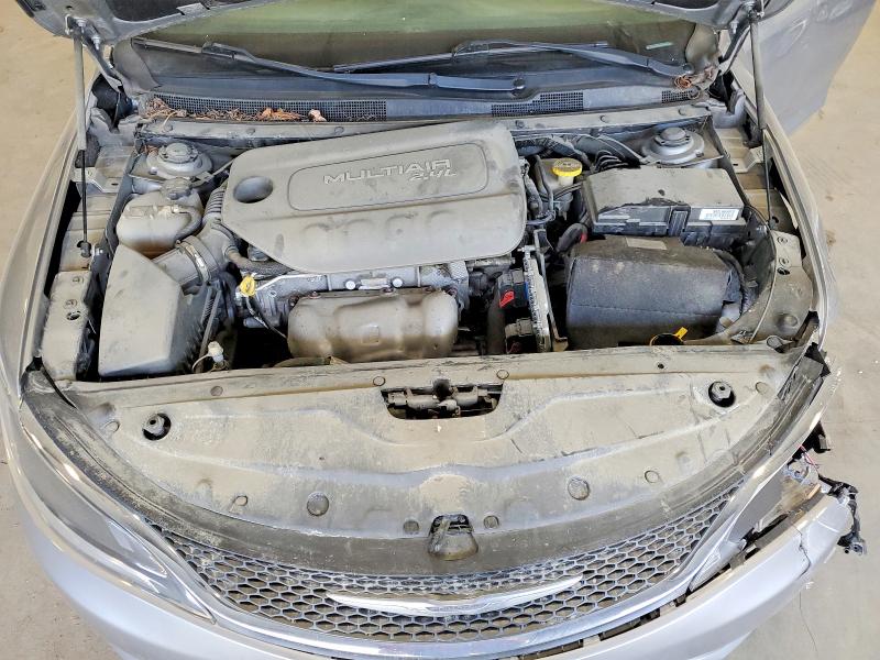 47546926 :رقم المزاد ، 1C3CCCAB4FN504878 vin ، 2015 Chrysler 200 مزاد بيع