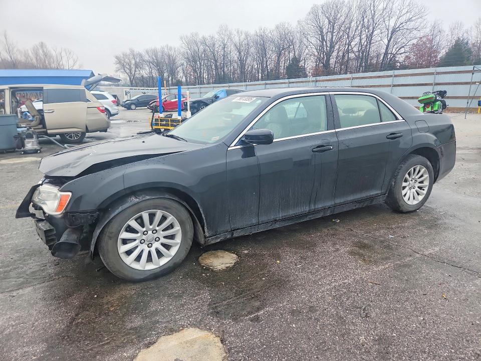79013895 :رقم المزاد ، 2C3CCAAG0DH627079 vin ، 2013 Chrysler 300 مزاد بيع