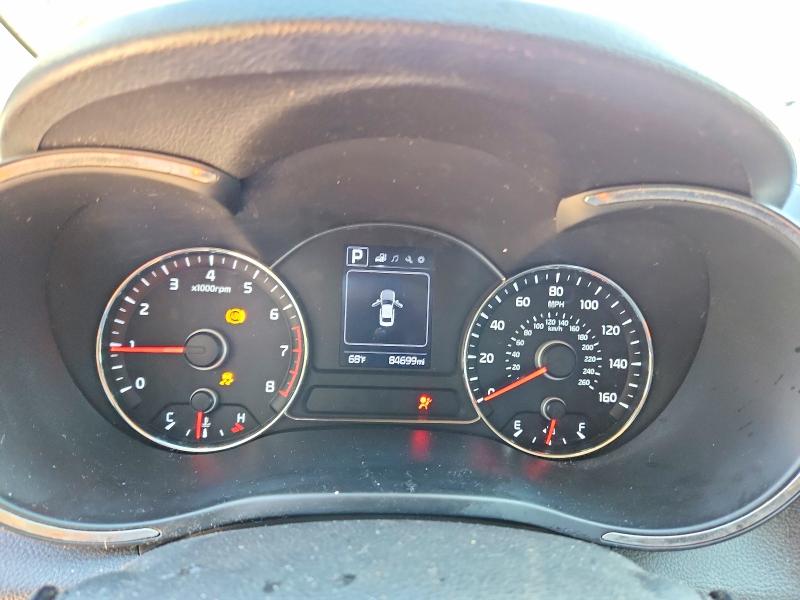 79420685 :رقم المزاد ، 3KPFL4A75JE205682 vin ، 2018 Kia Forte مزاد بيع