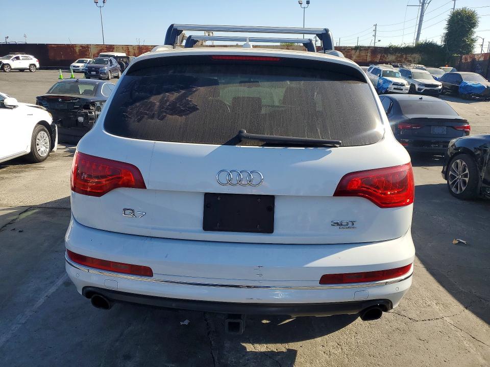 Aukcja sprzedaży 2015 Audi Q7, vin: WA1LGAFE9FD011477, numer aukcji: 46684456