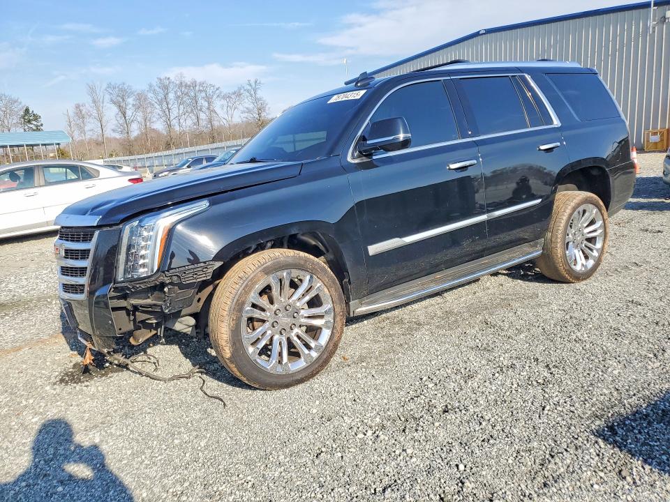 2018 Cadillac Escalade მანქანა იყიდება აუქციონზე, vin: 1GYS4BKJ8JR288498, აუქციონის ნომერი: 78704315