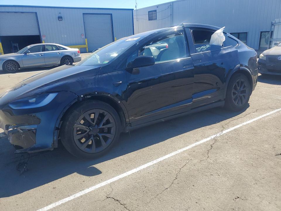 Продажа на аукционе авто 2023 Tesla Model X, vin: 7SAXCDE55PF409658, номер лота: 47046226