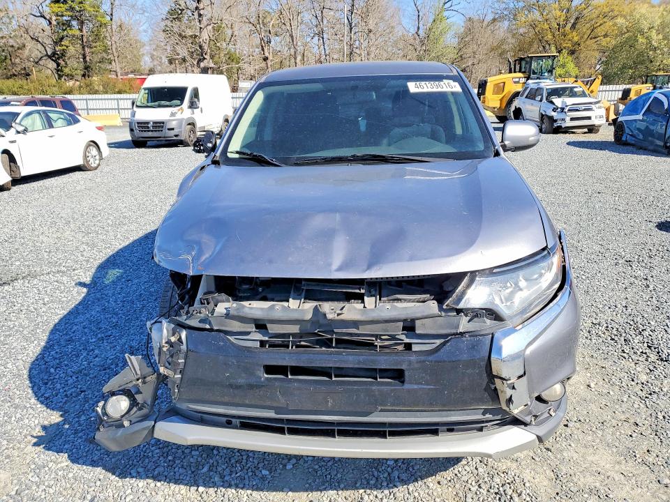 Продаж на аукціоні авто 2017 Mitsubishi Outlander, vin: JA4AD3A38HZ005001, номер лоту: 46139616