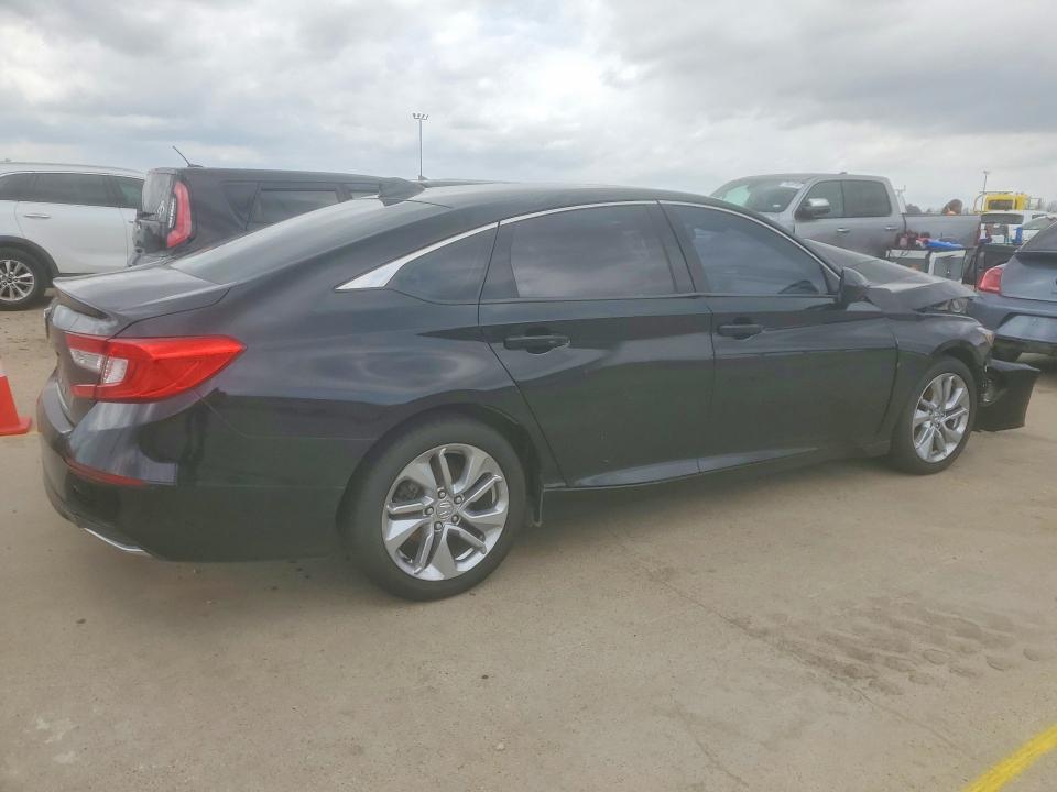 Продажа на аукционе авто 2019 Honda Accord, vin: 1HGCV1F18KA102195, номер лота: 79757195
