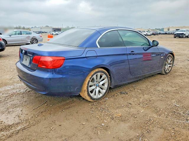 2013 Bmw 328 მანქანა იყიდება აუქციონზე, vin: WBADW3C56DJ527319, აუქციონის ნომერი: 97054055