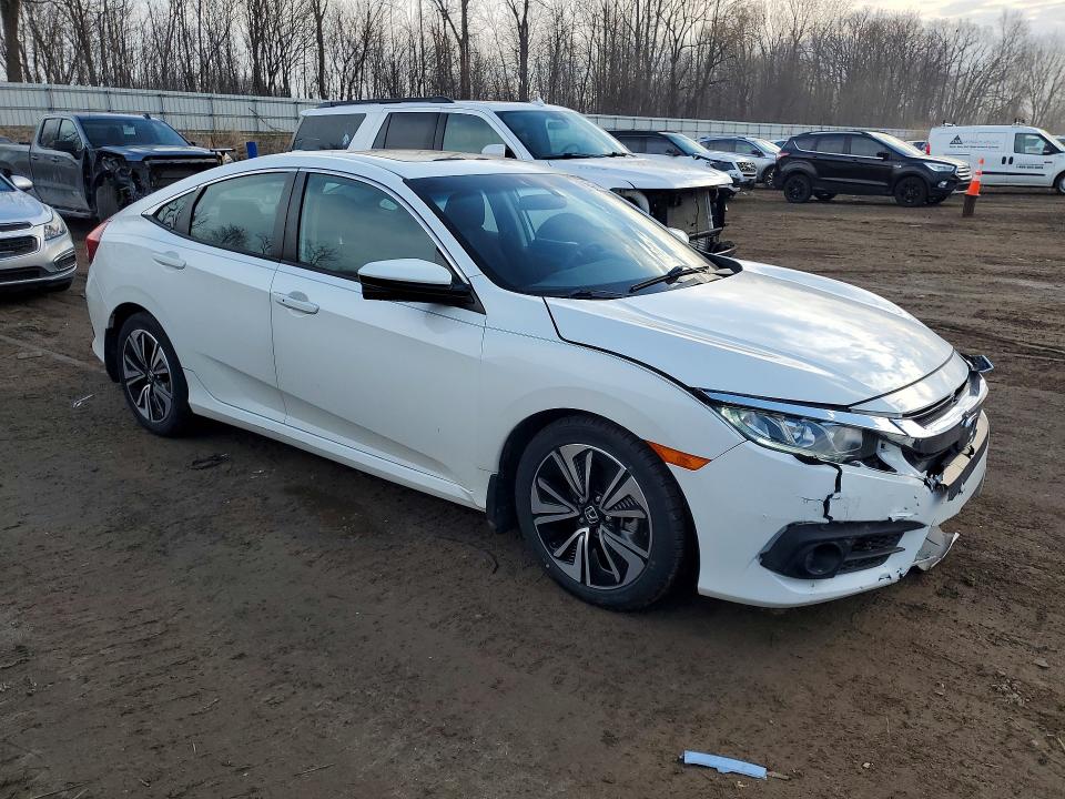 47160476 :رقم المزاد ، 19XFC1F35GE029214 vin ، 2016 Honda Civic مزاد بيع