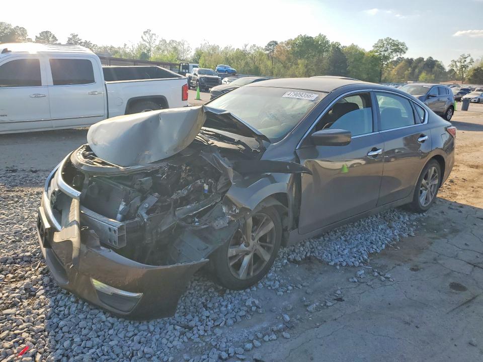 2014 Nissan Altima მანქანა იყიდება აუქციონზე, vin: 1N4AL3APXEC405366, აუქციონის ნომერი: 47909356