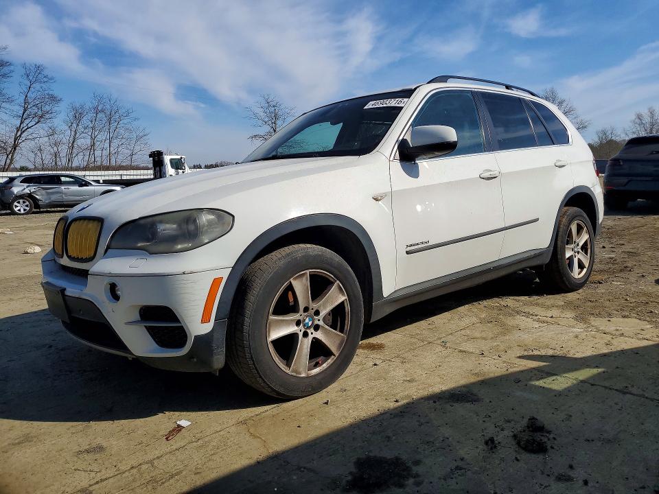 Продажа на аукционе авто 2013 Bmw X5, vin: 5UXZW0C53D0B95158, номер лота: 46903716
