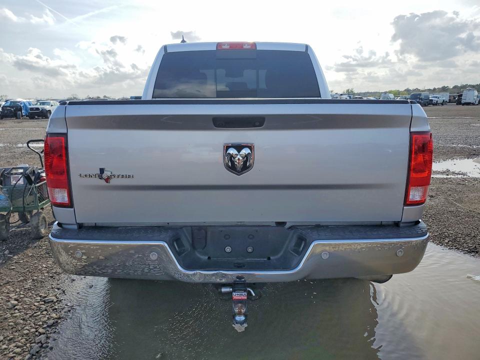 42009116 :رقم المزاد ، 1C6RR6LG2HS703812 vin ، 2017 Ram 1500 مزاد بيع