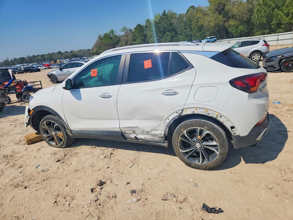 46848396 :رقم المزاد ، KL4MMDS27NB094279 vin ، 2022 Buick Encore Gx مزاد بيع