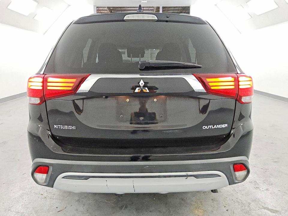78609395 :رقم المزاد ، JA4AZ3A37KJ000511 vin ، 2019 Mitsubishi Outlander مزاد بيع