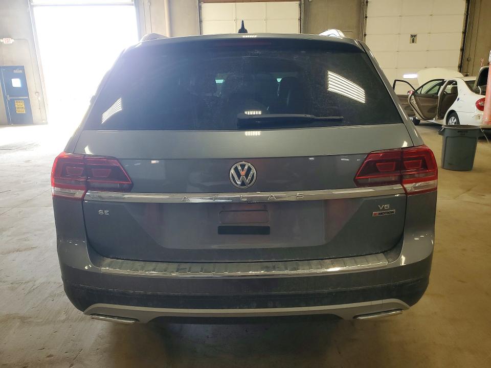 2018 Volkswagen Atlas მანქანა იყიდება აუქციონზე, vin: 1V2LR2CA4JC516007, აუქციონის ნომერი: 47101036
