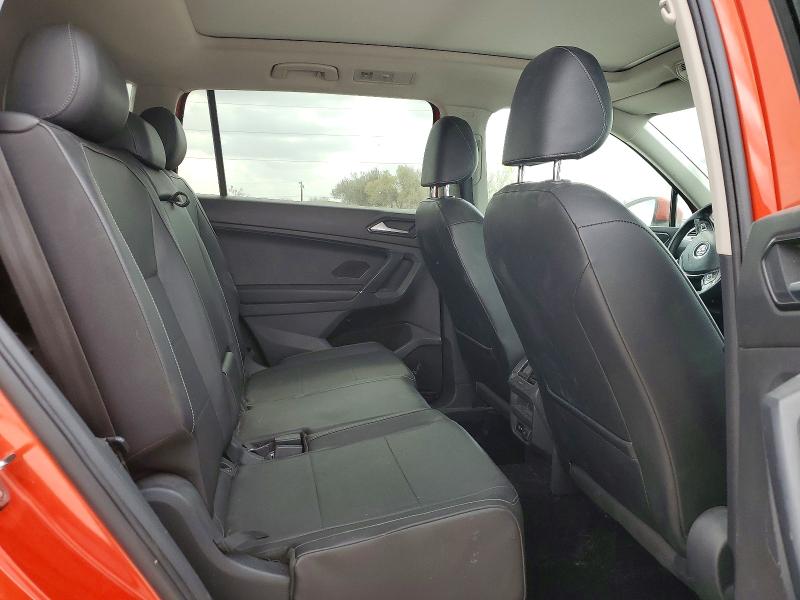 Продажа на аукционе авто 2018 Volkswagen Tiguan, vin: 3VV3B7AXXJM071007, номер лота: 41599986