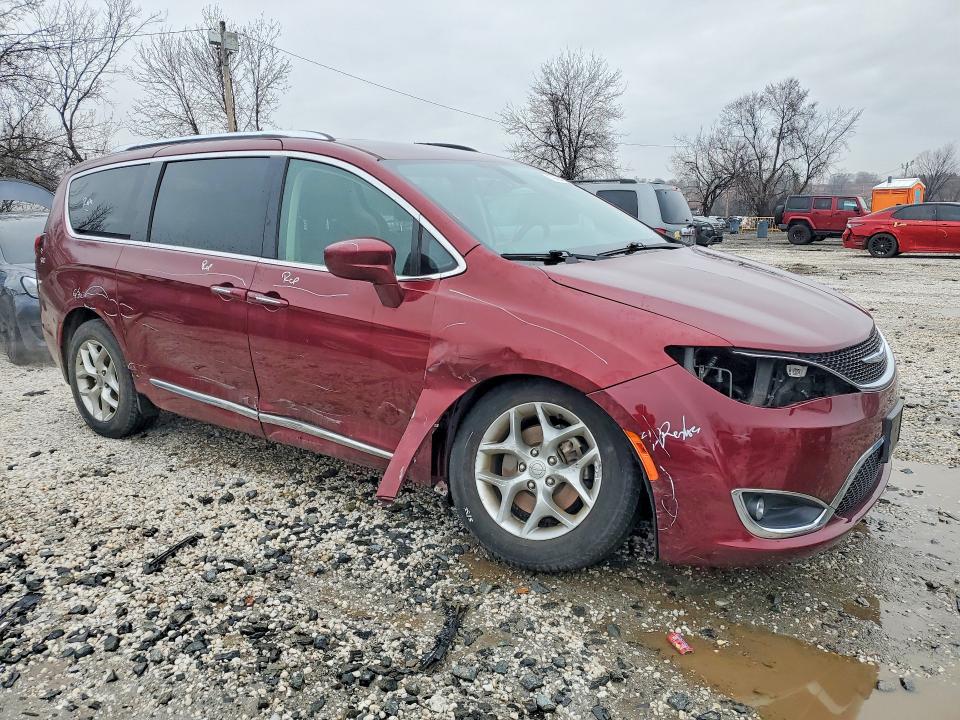 79458425 :رقم المزاد ، 2C4RC1BG4KR525747 vin ، 2019 Chrysler Pacifica مزاد بيع
