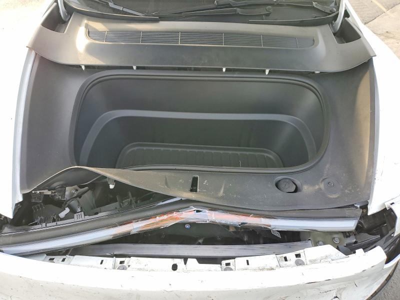 47901356 :رقم المزاد ، 7SAYGDEE9TF365456 vin ، 2026 Tesla Model Y مزاد بيع