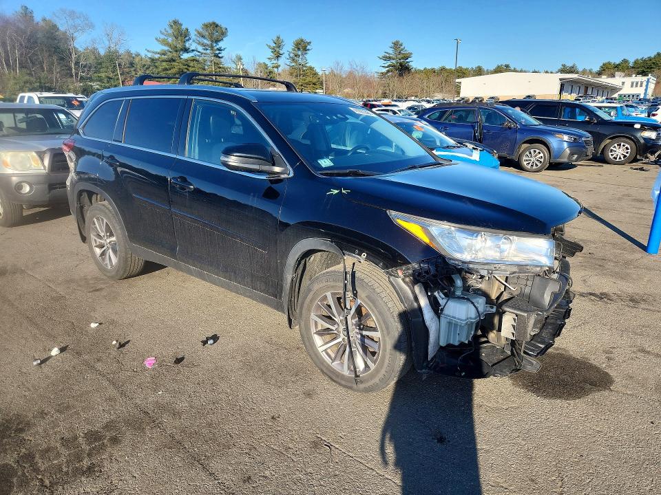 Aukcja sprzedaży 2019 Toyota Highlander, vin: 5TDJZRFHXKS993356, numer aukcji: 41883586