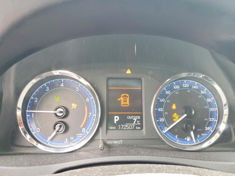 46052926 :رقم المزاد ، 2T1BURHE9HC916677 vin ، 2017 Toyota Corolla مزاد بيع