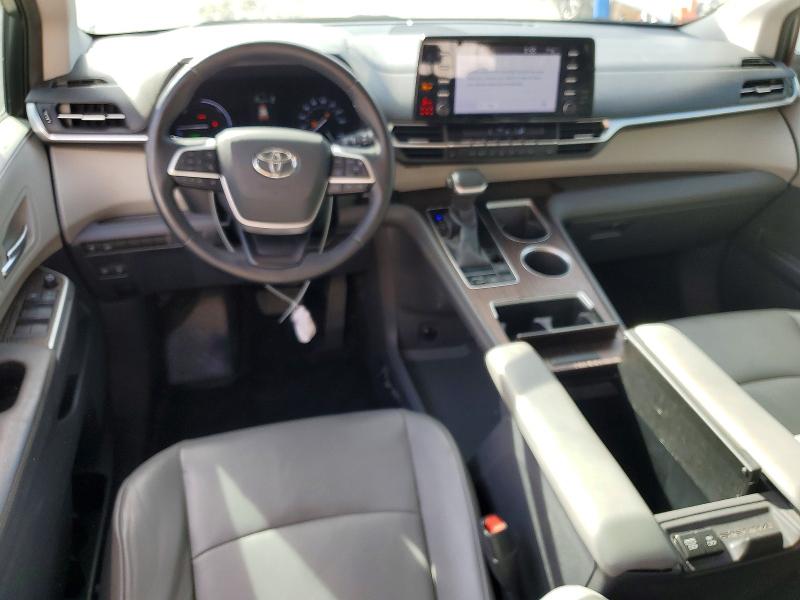 79535255 :رقم المزاد ، 5TDYRKEC4MS026577 vin ، 2021 Toyota Sienna مزاد بيع