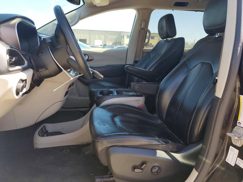 45856716 :رقم المزاد ، 2C4RC1DG3LR145748 vin ، 2020 Chrysler Voyager مزاد بيع