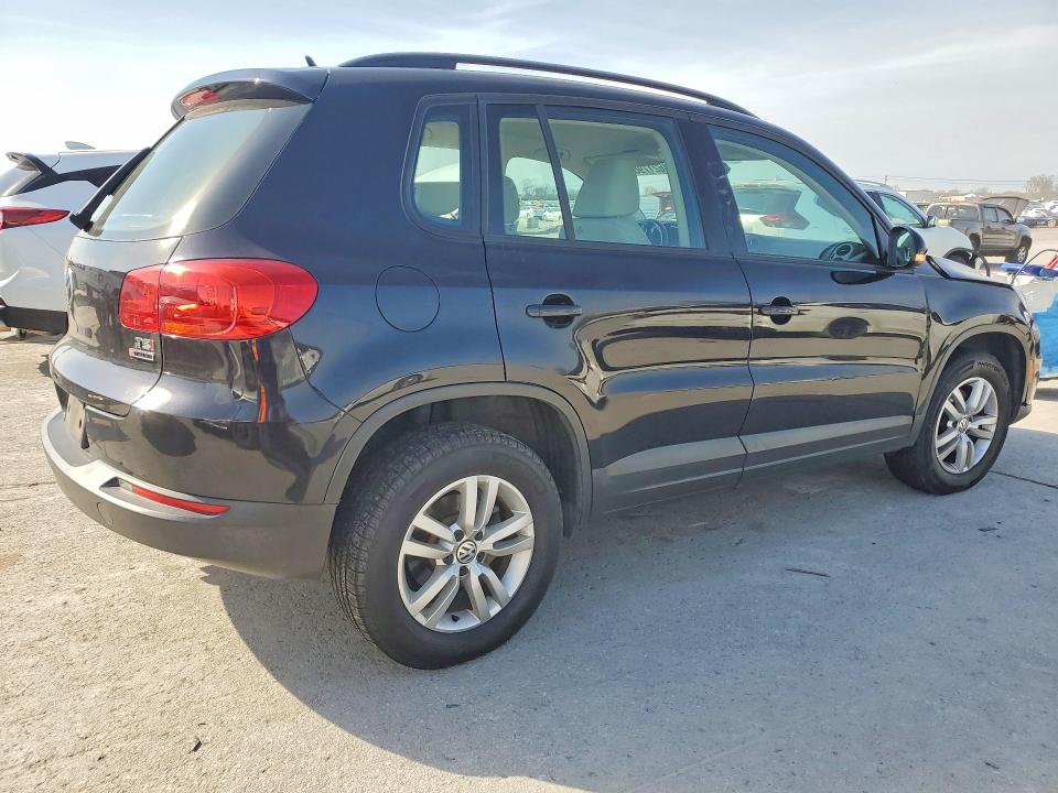 46217966 :رقم المزاد ، WVGBV7AX0GW588189 vin ، 2016 Volkswagen Tiguan مزاد بيع