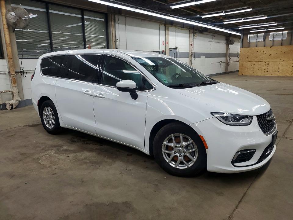 2023 Chrysler Pacifica მანქანა იყიდება აუქციონზე, vin: 2C4RC1FGXPR586232, აუქციონის ნომერი: 41786826