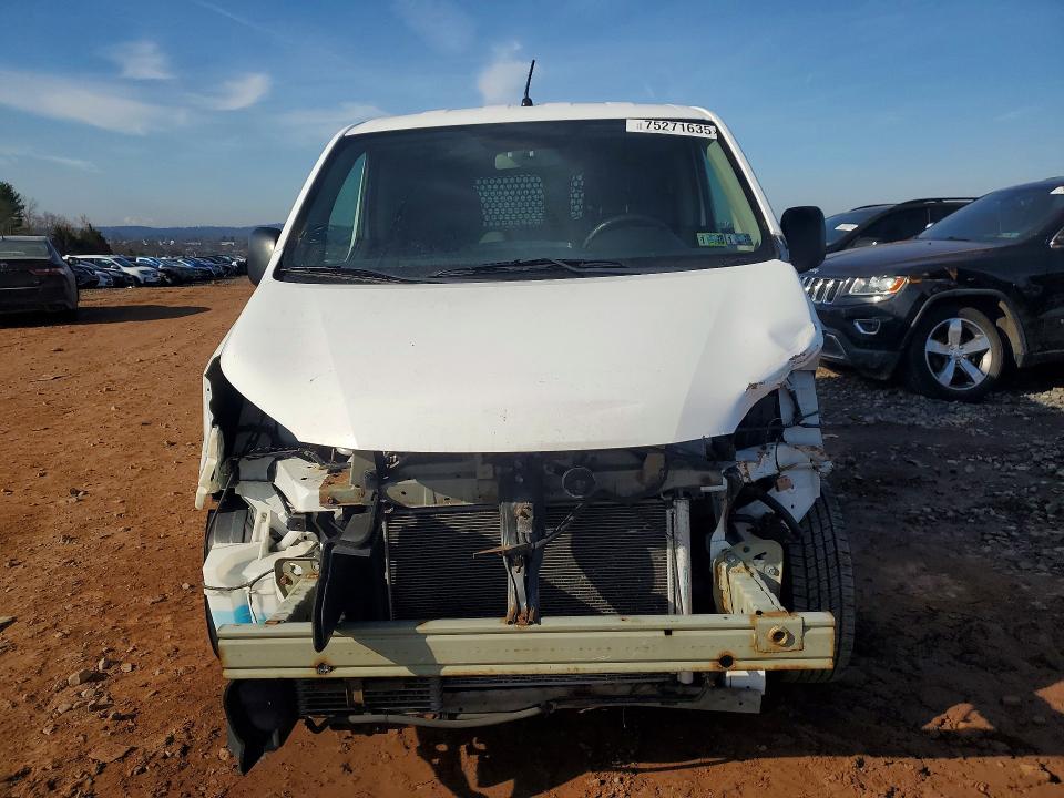 75271635 :رقم المزاد ، 3N6CM0KN9FK713407 vin ، 2015 Nissan Nv200 مزاد بيع