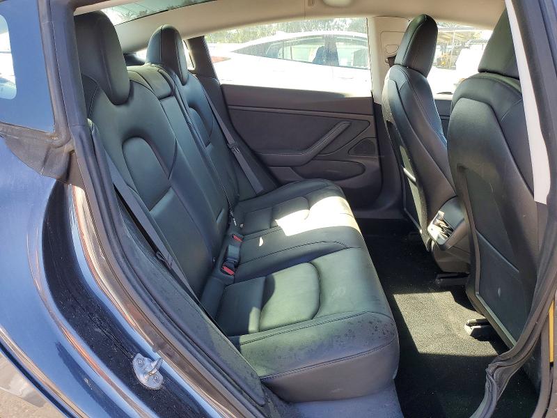 Продажа на аукционе авто 2019 Tesla Model 3, vin: 5YJ3E1EB3KF205556, номер лота: 79968425