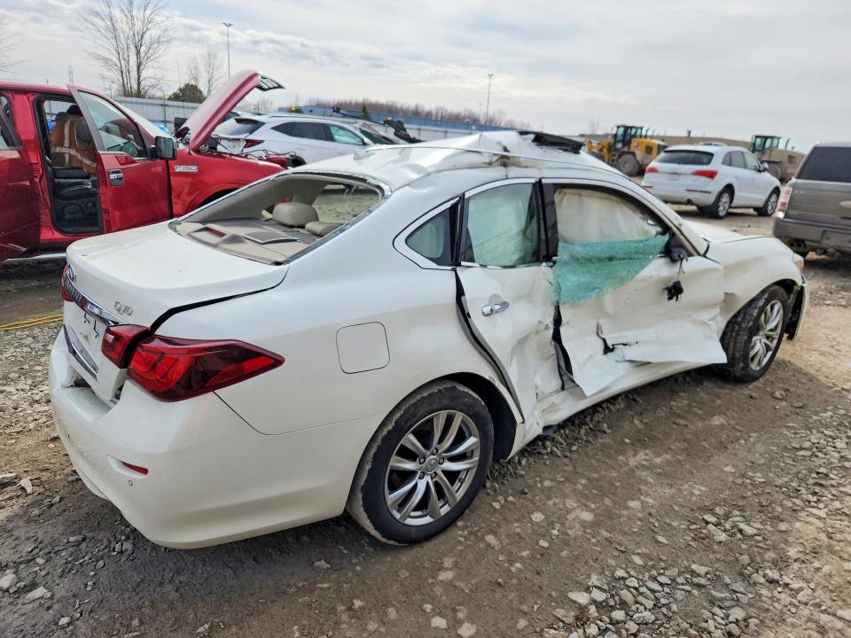 46104596 :رقم المزاد ، JN1BY1AR3JM220184 vin ، 2018 Infiniti Q70 مزاد بيع