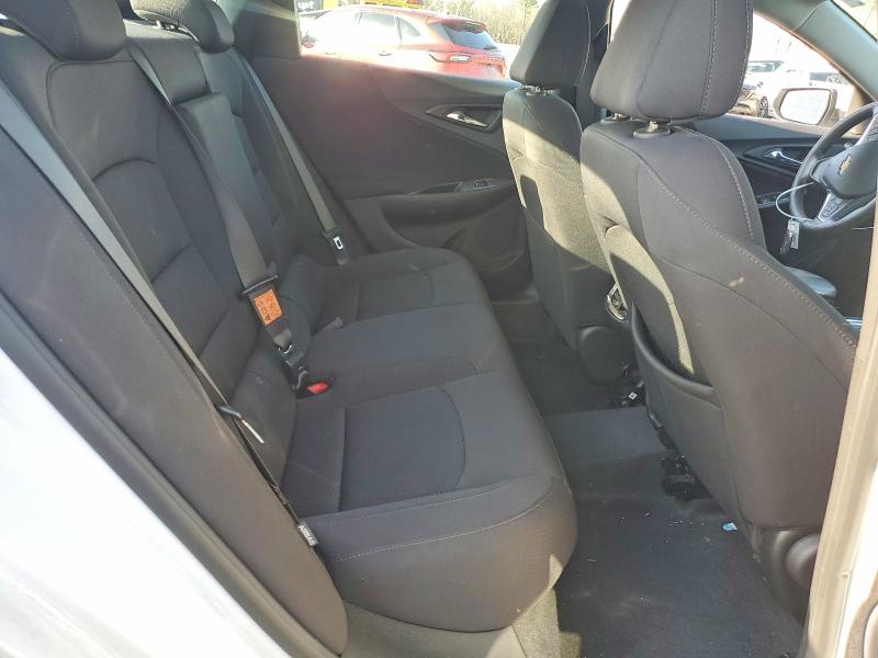 Продажа на аукционе авто 2024 Chevrolet Malibu, vin: 1G1ZD5ST9RF105235, номер лота: 45764296