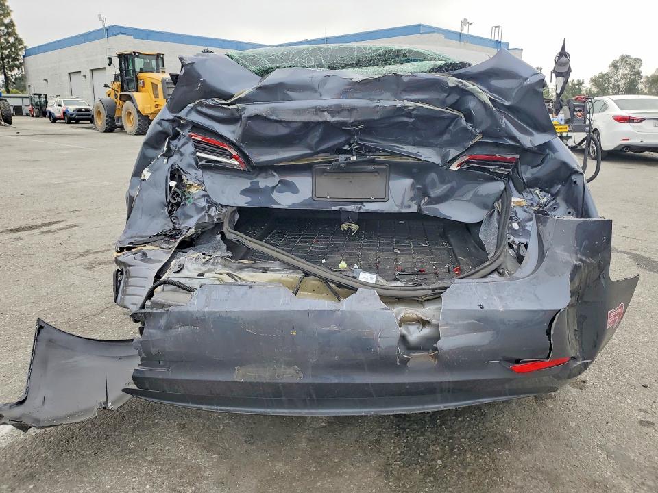 2023 Tesla Model 3 მანქანა იყიდება აუქციონზე, vin: 5YJ3E1EA1PF692531, აუქციონის ნომერი: 47792216