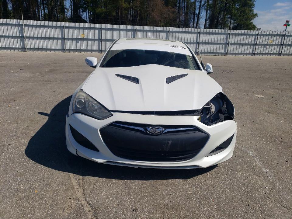 2014 Hyundai Genesis Coupe მანქანა იყიდება აუქციონზე, vin: KMHHU6KJXEU117726, აუქციონის ნომერი: 46847136